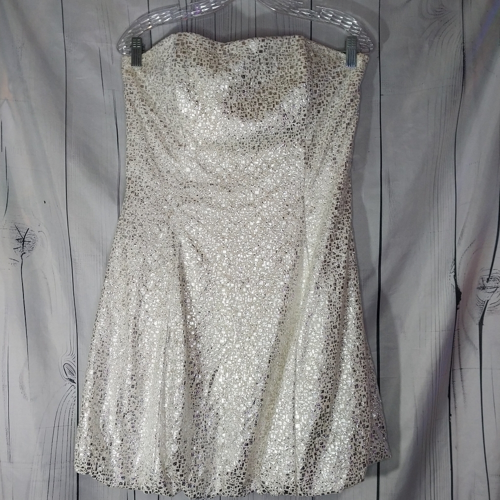 Vintage Jessica McClintock White and Silver Strapless Mini Cocktail Party Dress